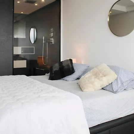 Apartment On The 31st Floor With Balcony In *
