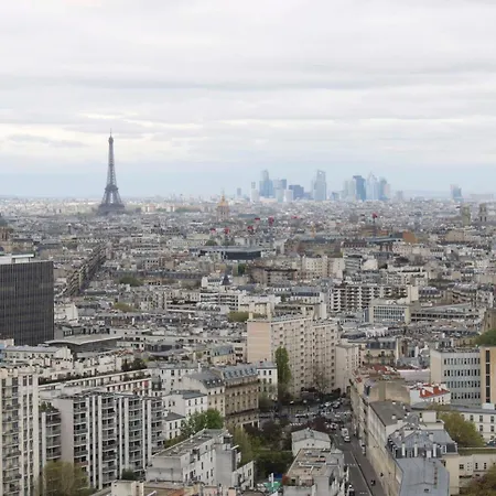 On The 31st Floor With Balcony In Paris